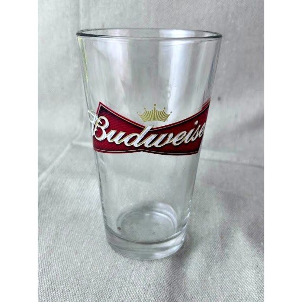 Classic Vintage Budweiser Pint Beer Glass